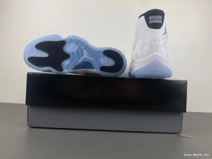 Jordan legend 11 CT8012-104 Blue Air 0823